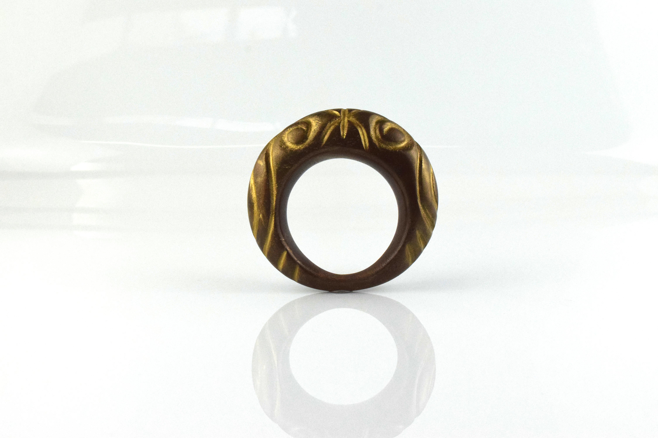 Cockring Maori